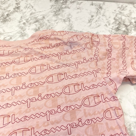 Champion Retro Athletic pastel Pink Logo Crop Tee Shirt Size Medium - Picture 8 of 17